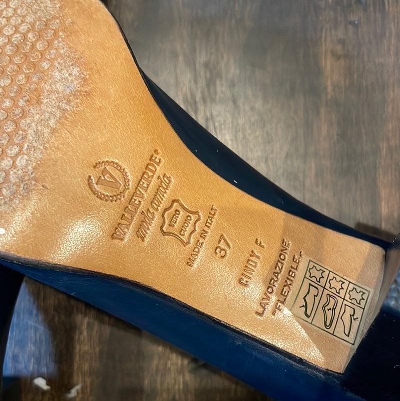 Valleverde Italian Comfort Shoes Pumps Chunky Heels Square Toes