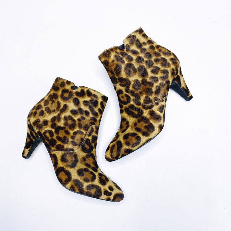 International Concepts Leopard Heels