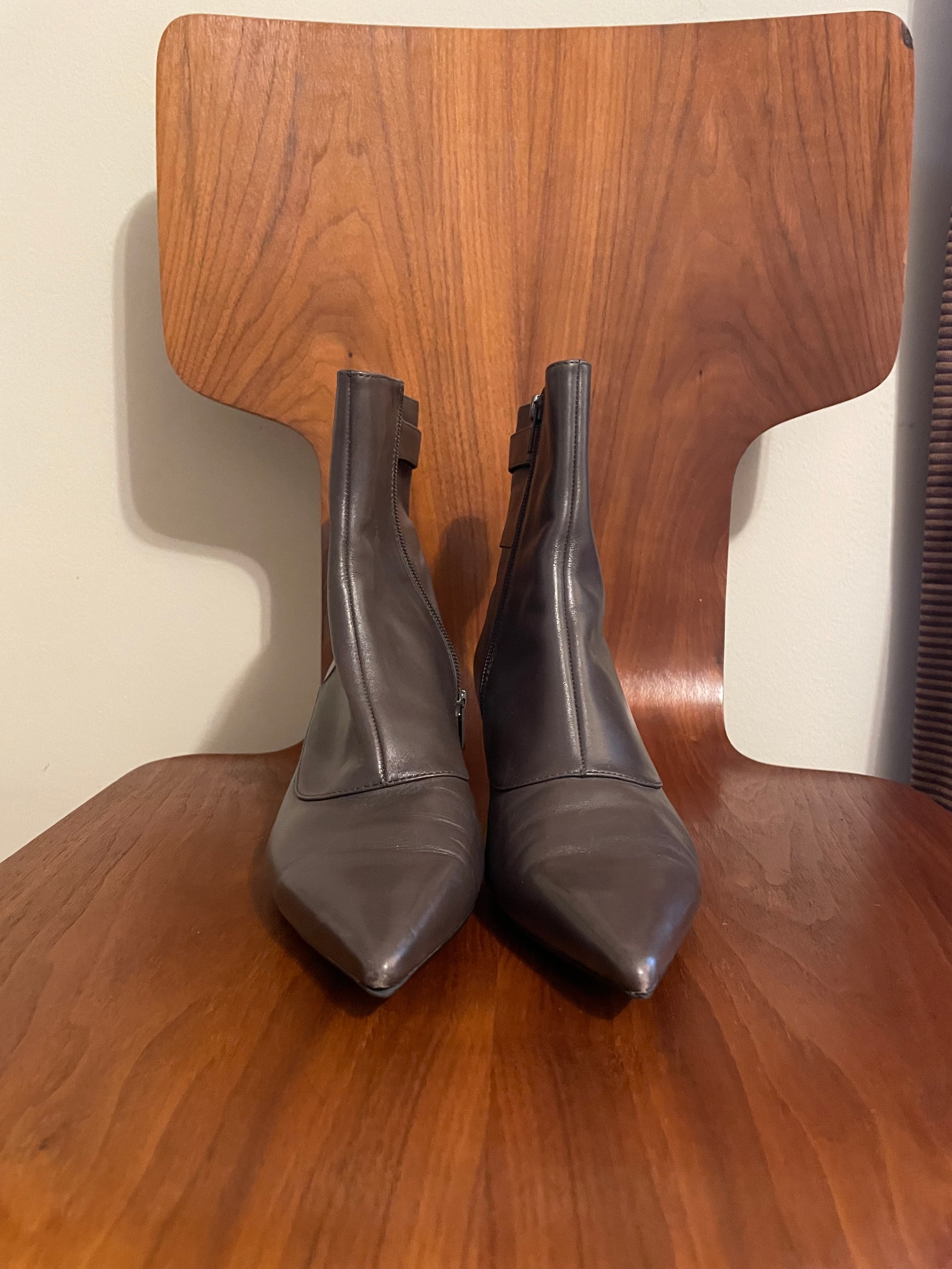 Nine West Women's Gray Leather Kitten Heel Botties