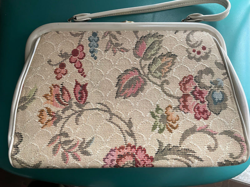 Vintage Dover Tapestry Handbag - Top Handle