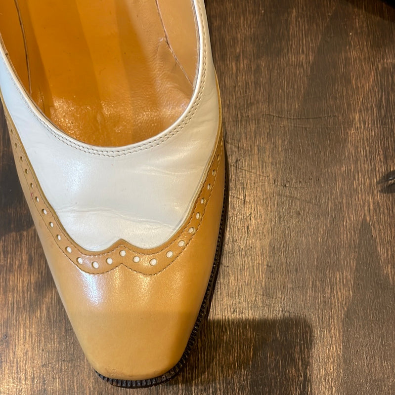 Vintage Made in Italy Andrew Geller Spectator Pumps Size 8N