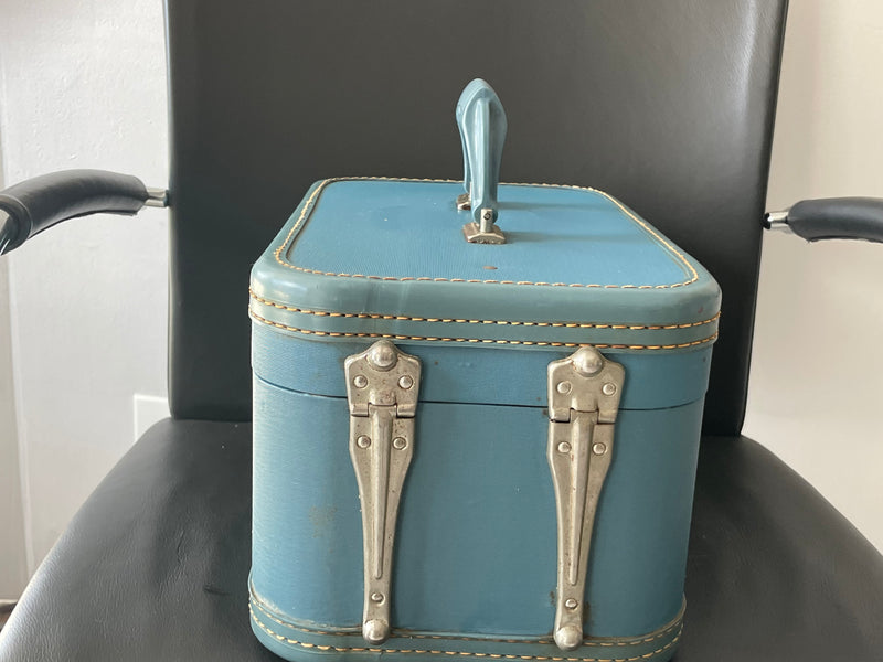RARE Vintage La Parisienne By Crown Luggage 14” Blue Train Box 1940s? Side Open