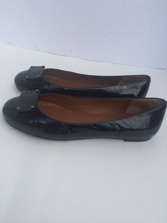 Marc by Marc Jacobs  Black Flats